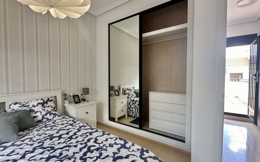 Reventa - Adosado -
San Miguel de Salinas