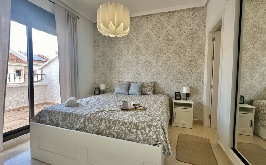 Reventa - Adosado -
San Miguel de Salinas