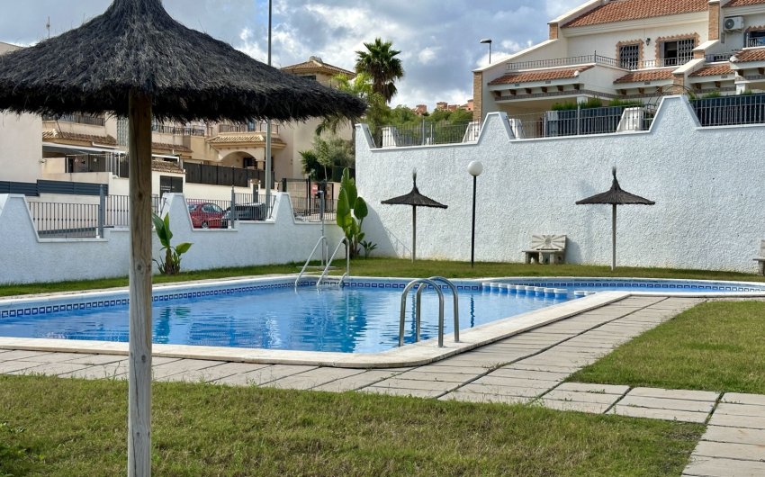 Reventa - Adosado -
San Miguel de Salinas