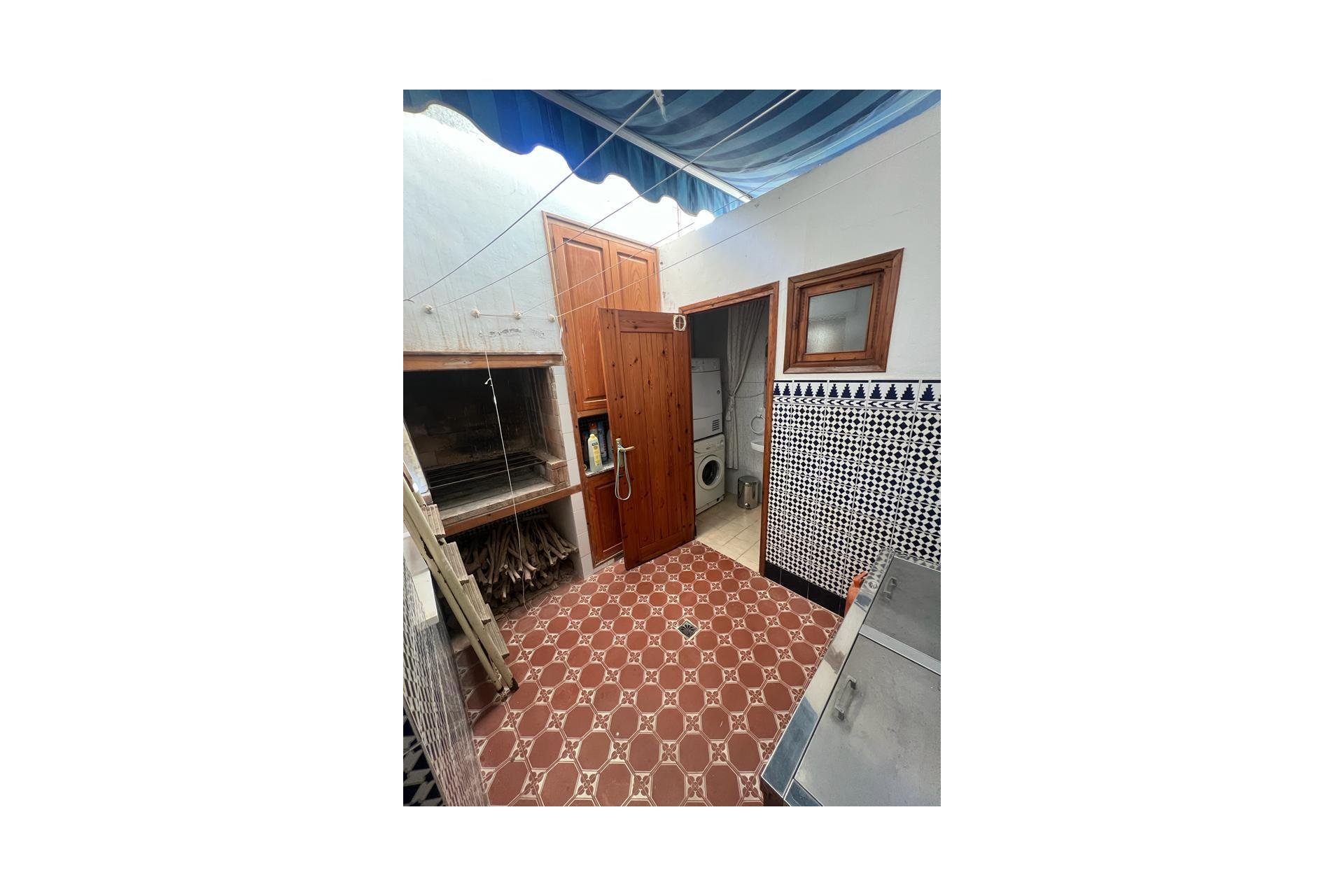 Reventa - Adosado -
Santa Pola - Santiago Bernabeu