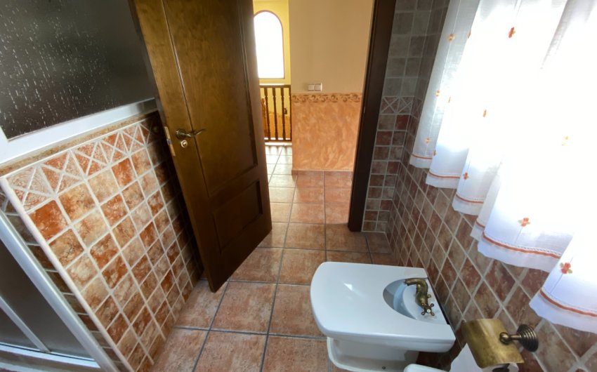 Reventa - Adosado -
Sax