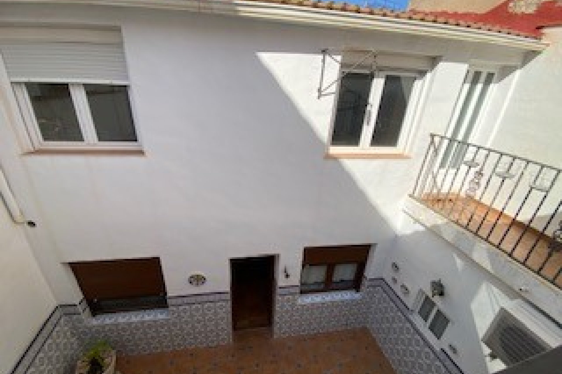 Reventa - Adosado -
Sax