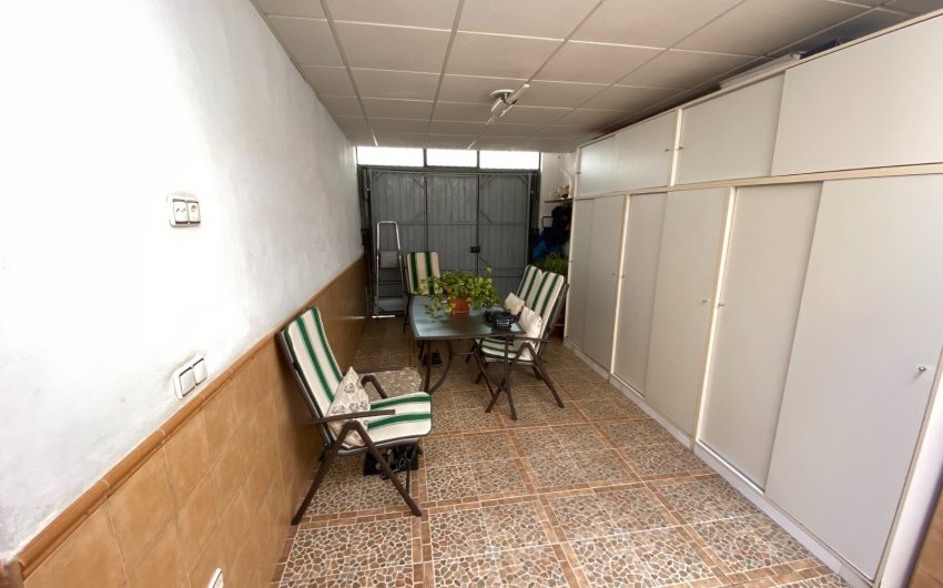 Reventa - Adosado -
Sax