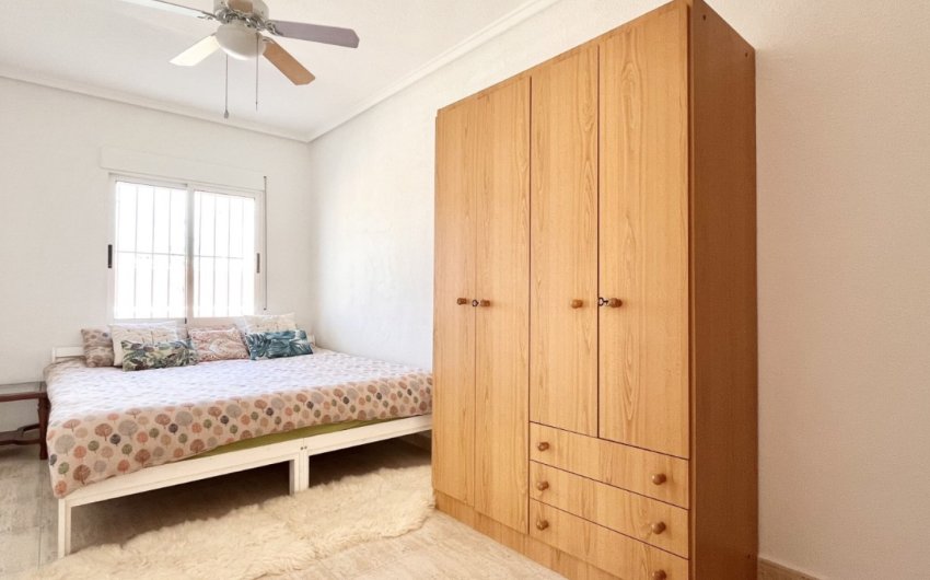 Reventa - Adosado -
Torrevieja - La Siesta - El Salado -  Torreta