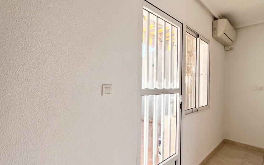 Reventa - Adosado -
Torrevieja - La Siesta - El Salado -  Torreta