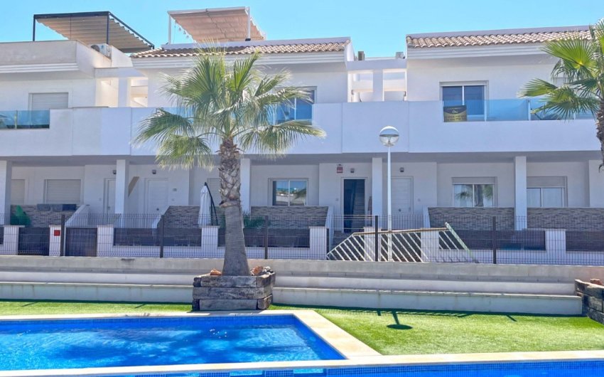Reventa - Adosado -
Torrevieja - Los Balcones - Los Altos del Edén