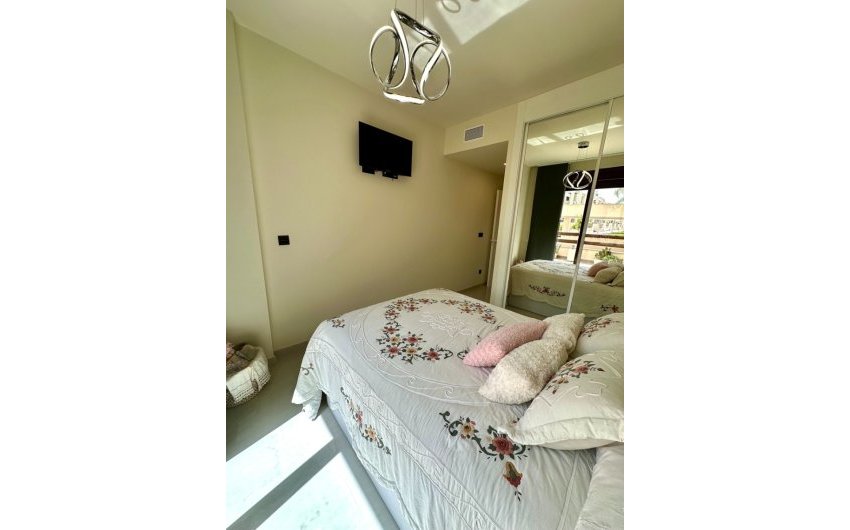 Reventa - Adosado -
Torrevieja - Los Balcones