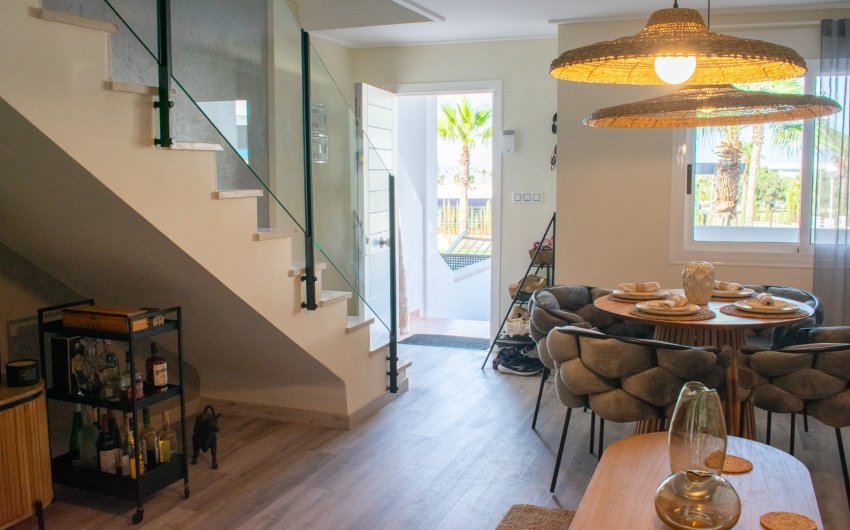 Reventa - Adosado -
Torrevieja - Los Balcones