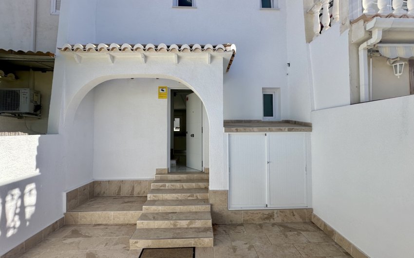 Reventa - Adosado -
Torrevieja - Los Balcones