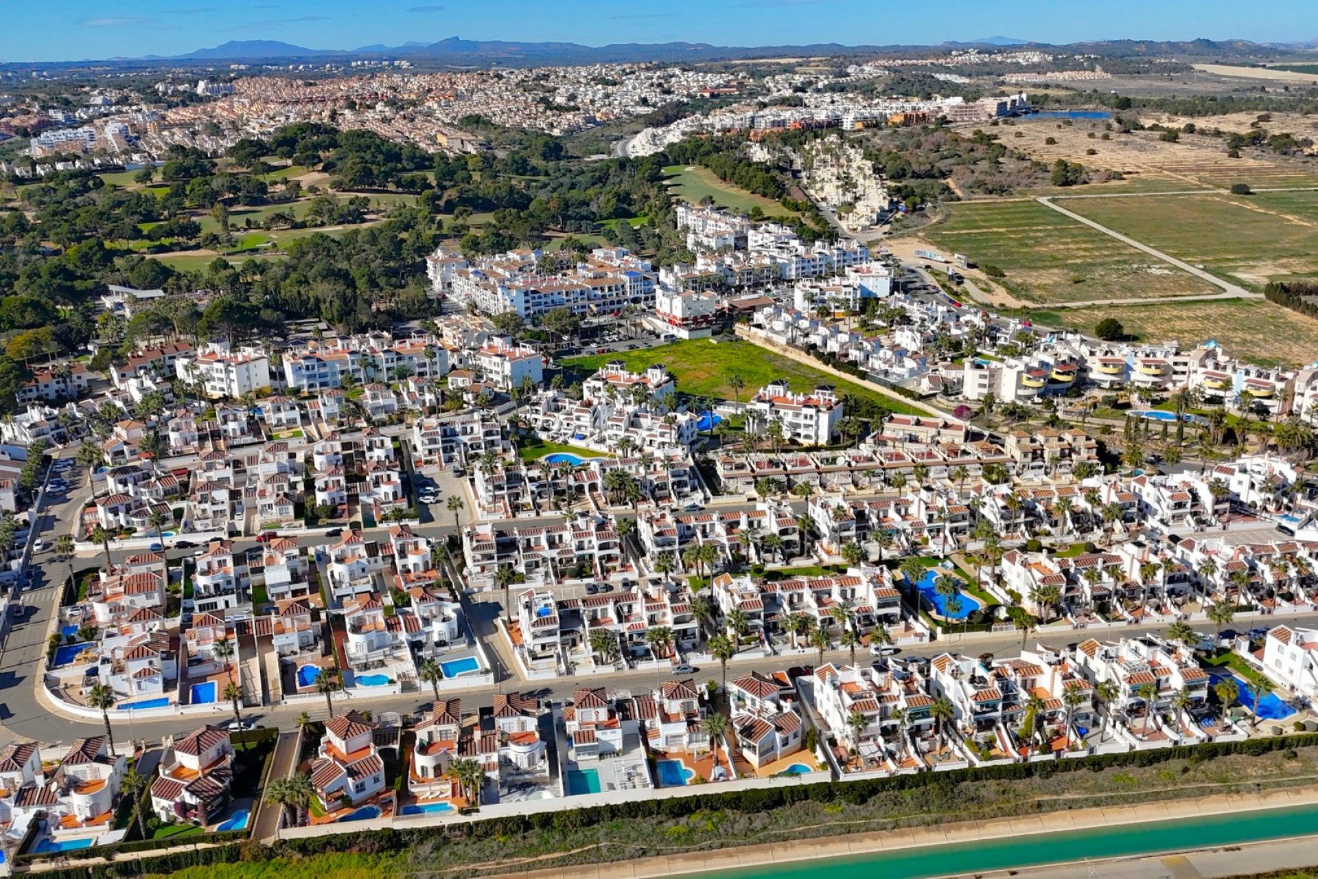 Reventa - Adosado -
Villamartín - Las Violetas