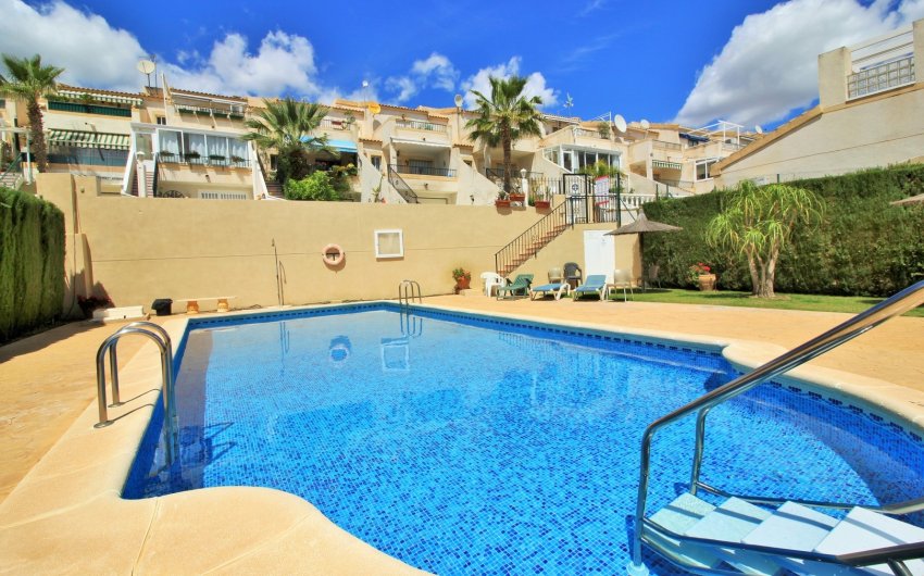 Reventa - Adosado -
Villamartín