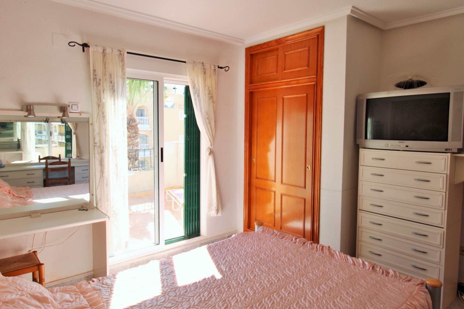 Reventa - Adosado -
Villamartín