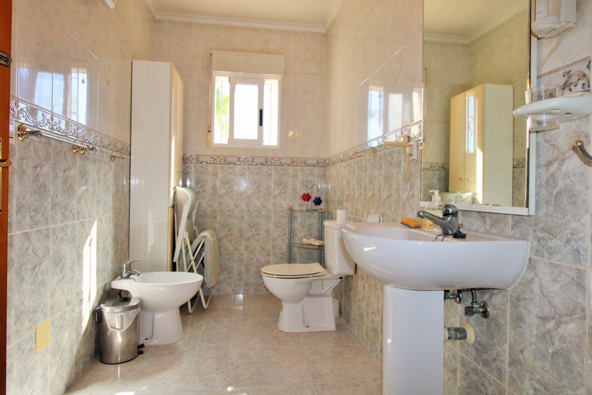 Reventa - Adosado -
Villamartín