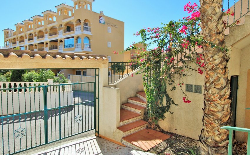 Reventa - Adosado -
Villamartín