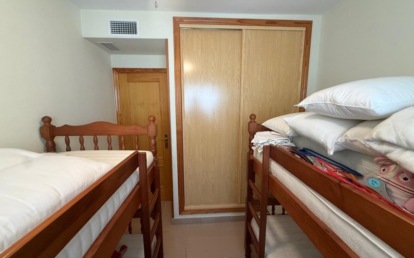 Reventa - Apartamento -
Guardamar del Segura - Avenida del Puerto