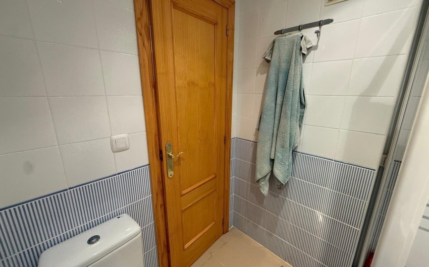 Reventa - Apartamento -
Guardamar del Segura - Avenida del Puerto