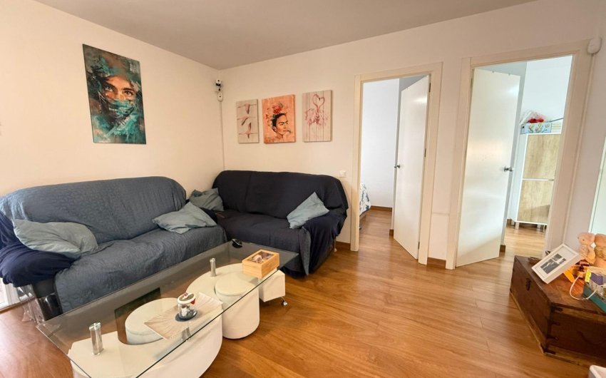 Reventa - Apartamento -
Guardamar del Segura - Puerto Deportivo