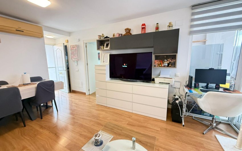 Reventa - Apartamento -
Guardamar del Segura - Puerto Deportivo