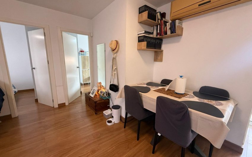 Reventa - Apartamento -
Guardamar del Segura - Puerto Deportivo