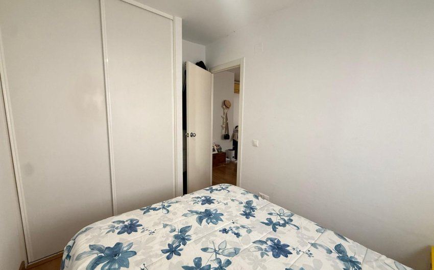 Reventa - Apartamento -
Guardamar del Segura - Puerto Deportivo