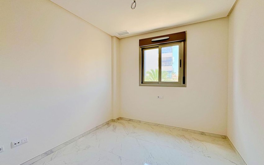 Reventa - Apartamento -
Orihuela Costa - Los Dolses