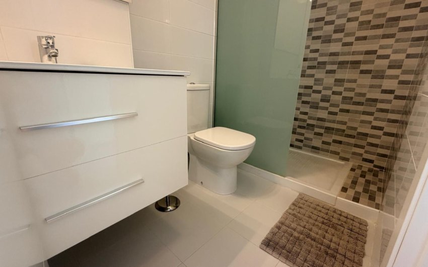 Reventa - Apartamento / piso -
Orihuela Costa - Lomas de Cabo Roig