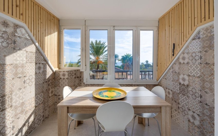 Reventa - Apartamento -
Torrevieja - Cabo Cervera