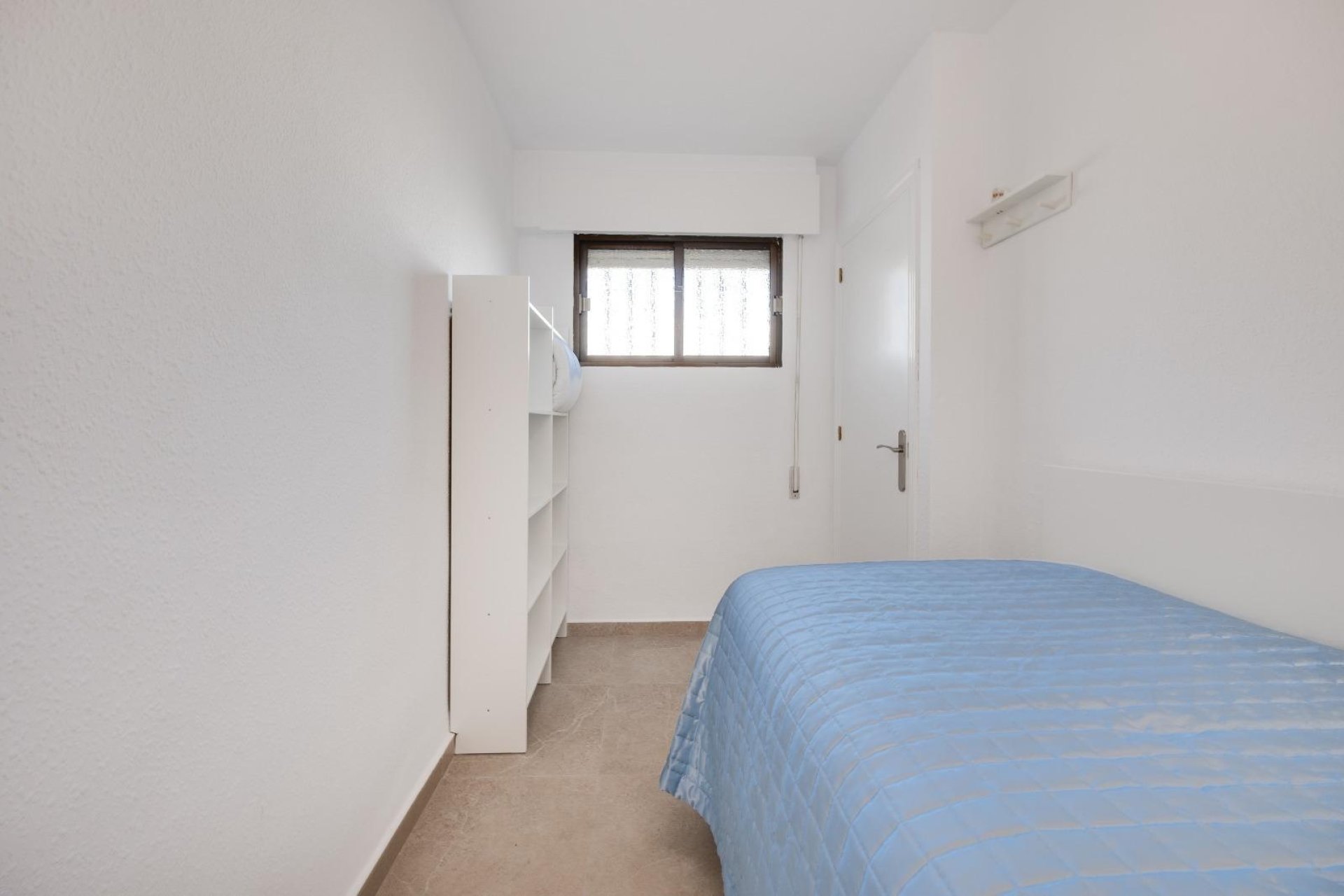 Reventa - Apartamento -
Torrevieja - Cabo Cervera