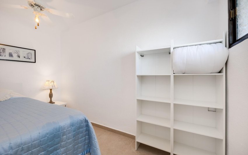 Reventa - Apartamento -
Torrevieja - Cabo Cervera