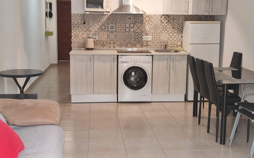 Reventa - Apartamento -
Torrevieja - Centro