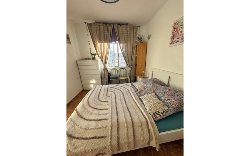 Reventa - Apartamento -
Torrevieja - Centro