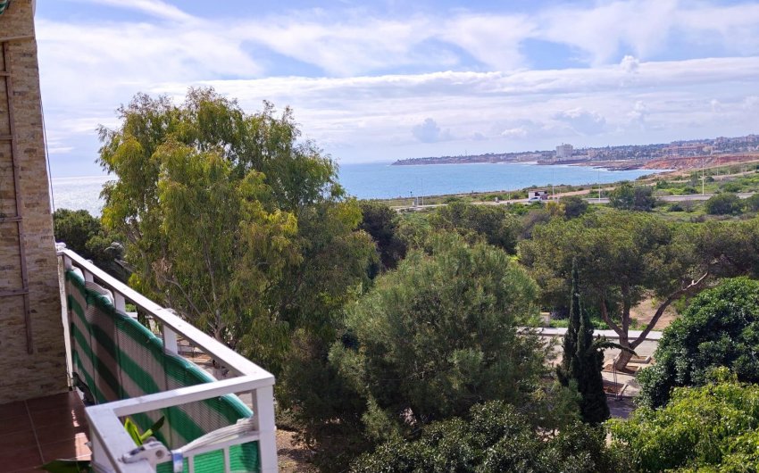 Reventa - Apartamento -
Torrevieja - Centro