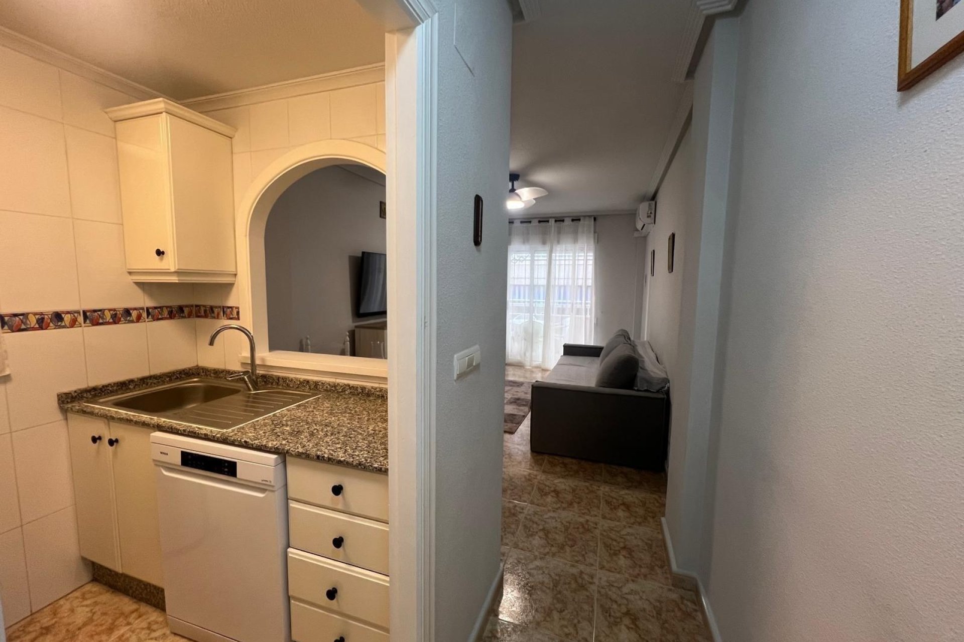 Reventa - Apartamento -
Torrevieja - Centro