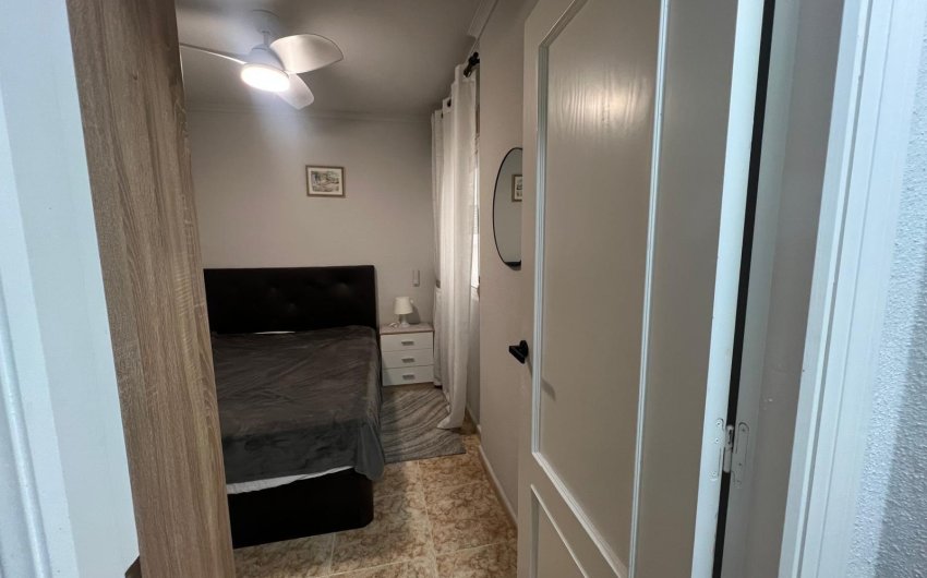 Reventa - Apartamento -
Torrevieja - Centro