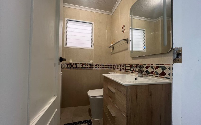 Reventa - Apartamento -
Torrevieja - Centro