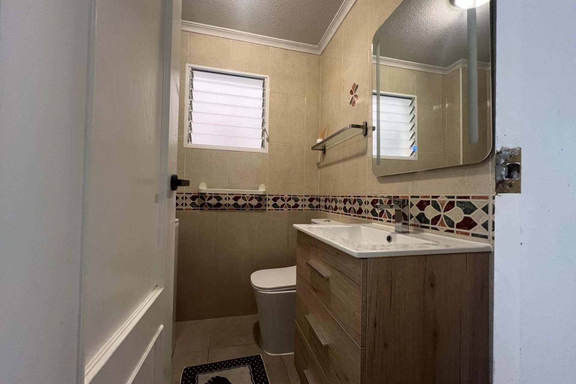 Reventa - Apartamento -
Torrevieja - Centro