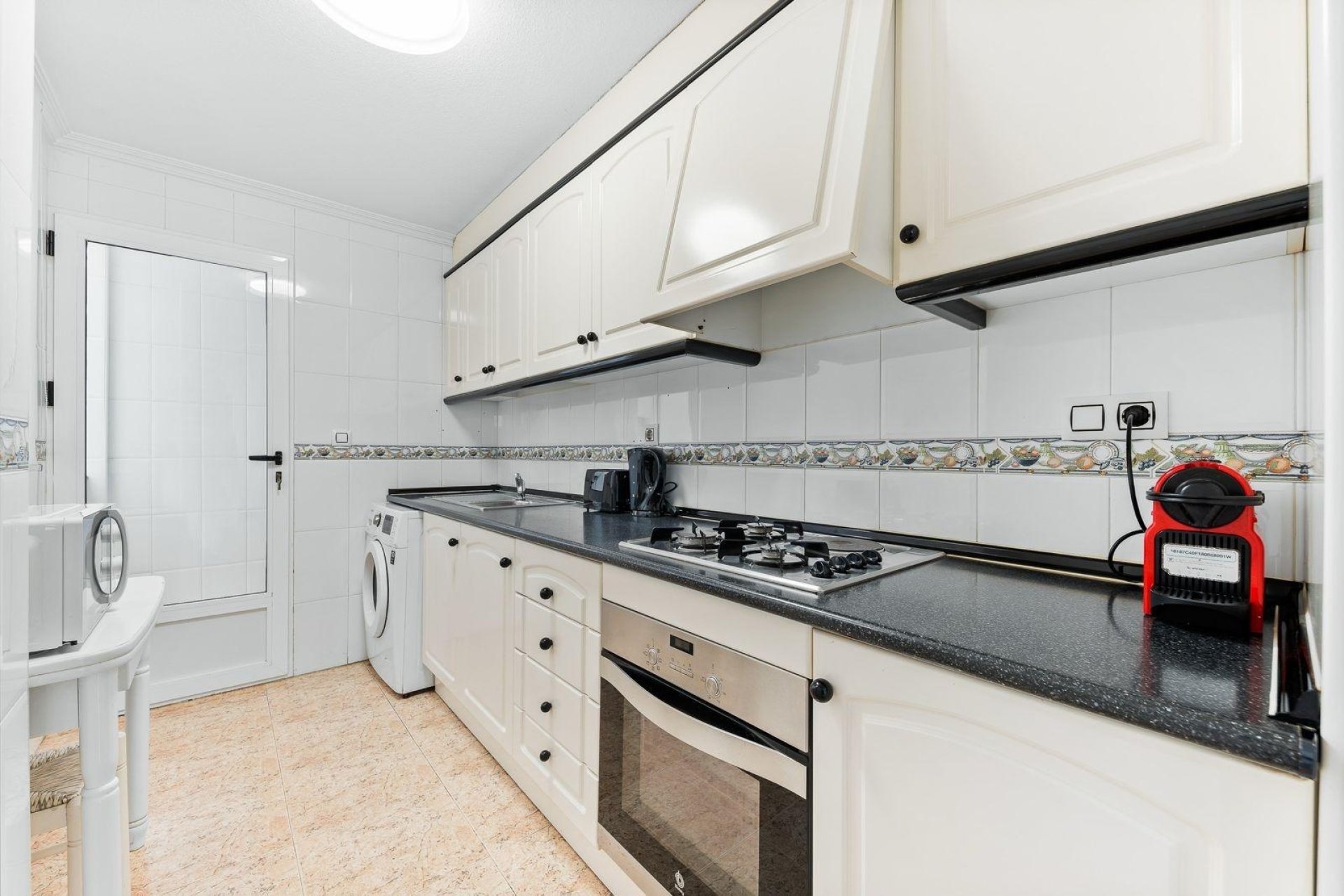 Reventa - Apartamento -
Torrevieja - Centro