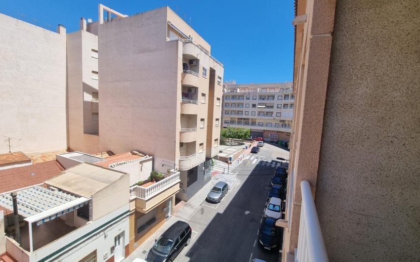 Reventa - Apartamento -
Torrevieja - Centro