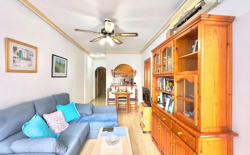 Reventa - Apartamento -
Torrevieja - Centro