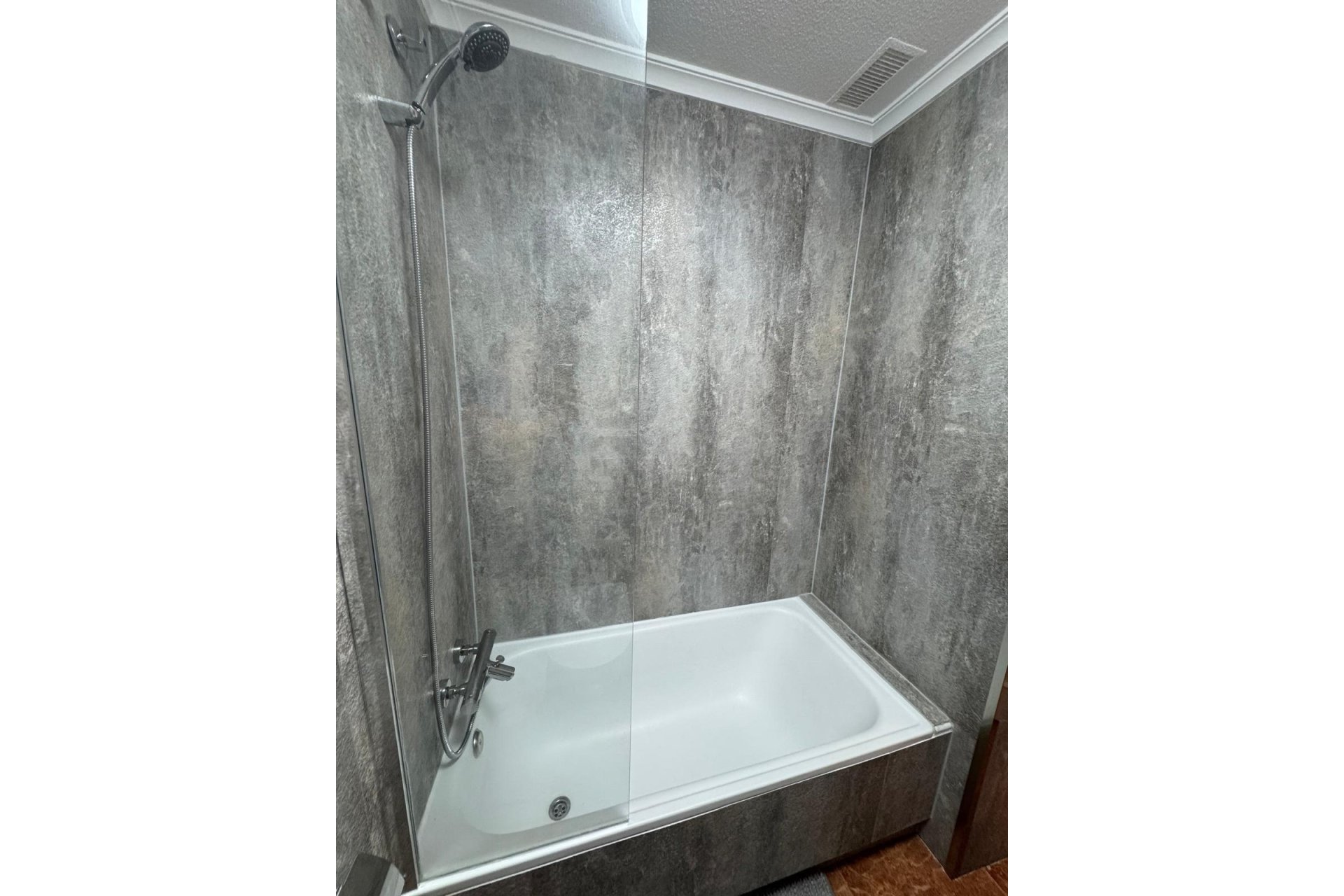 Reventa - Apartamento -
Torrevieja - Centro