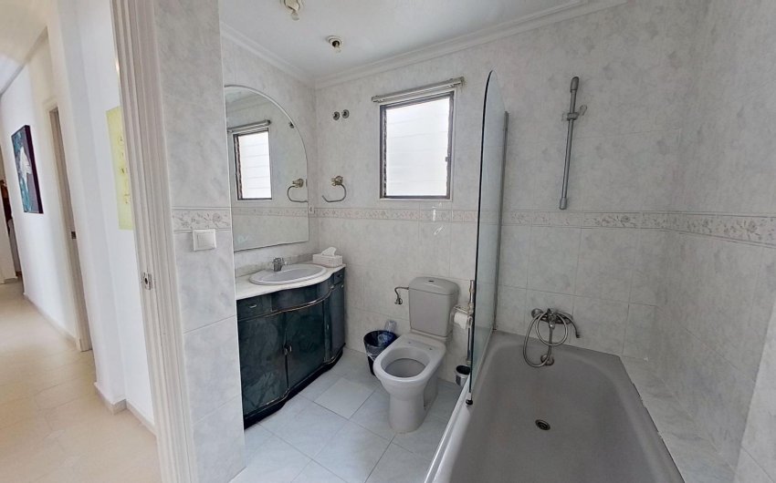 Reventa - Apartamento -
Torrevieja - Centro