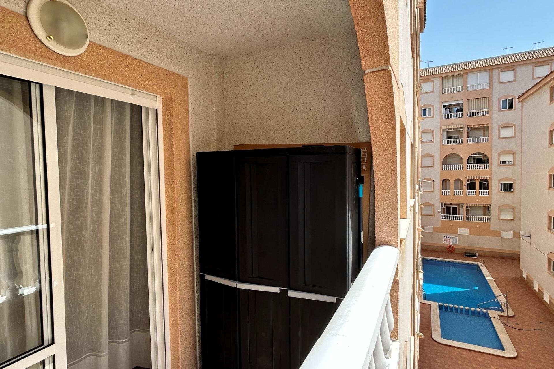 Reventa - Apartamento -
Torrevieja - Centro