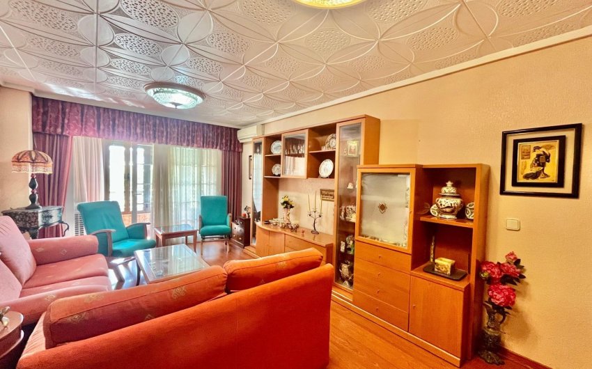 Reventa - Apartamento -
Torrevieja - Centro