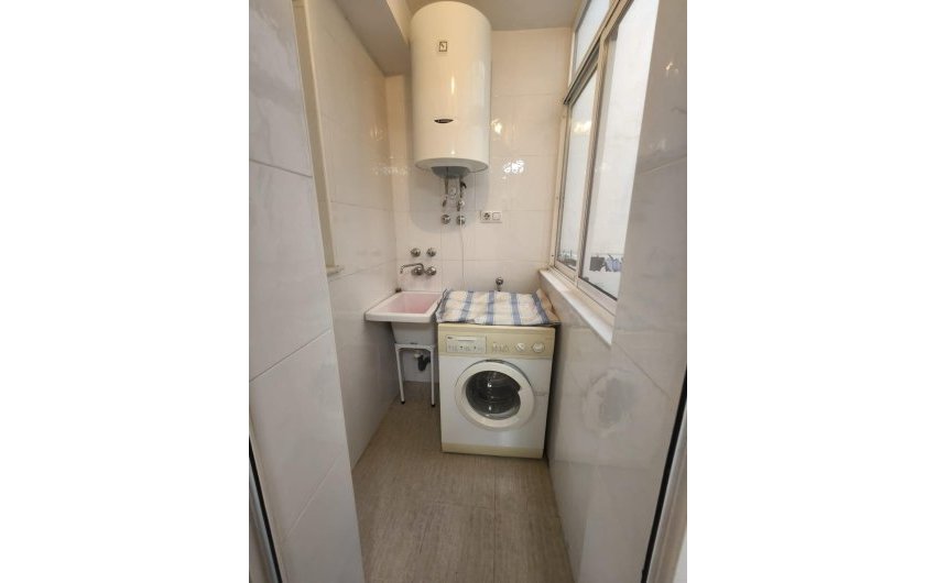 Reventa - Apartamento -
Torrevieja - Centro