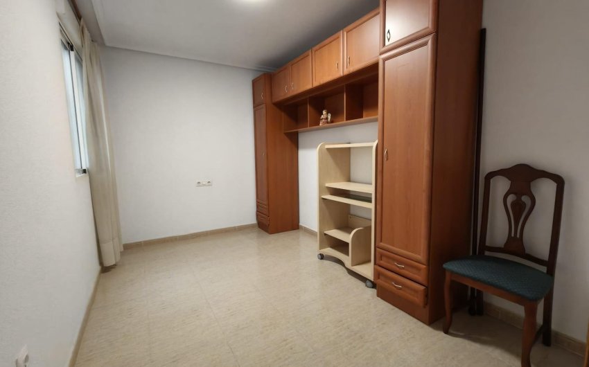 Reventa - Apartamento -
Torrevieja - Centro