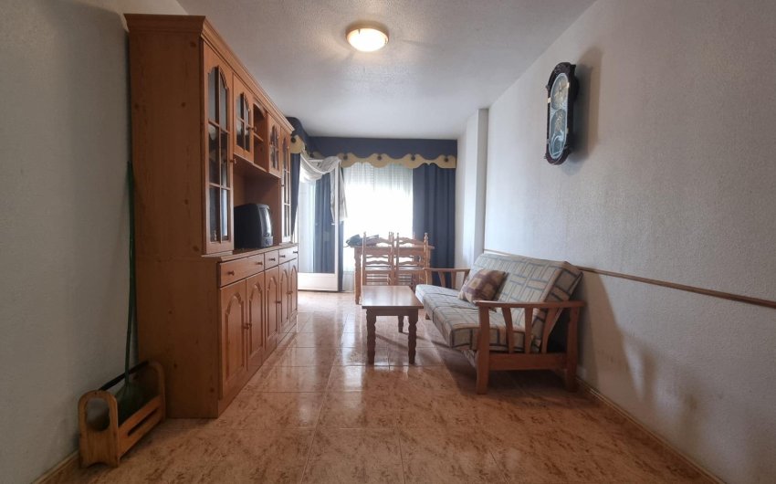 Reventa - Apartamento -
Torrevieja - Centro