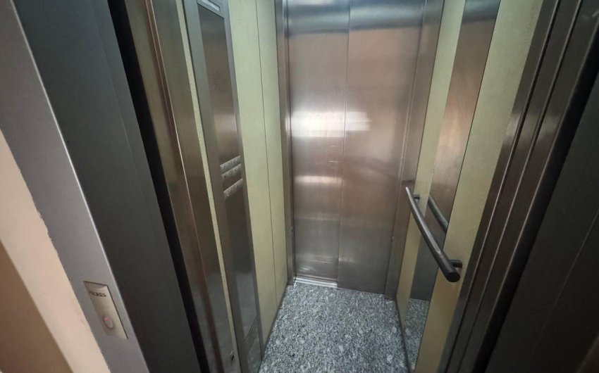 Reventa - Apartamento -
Torrevieja - Centro
