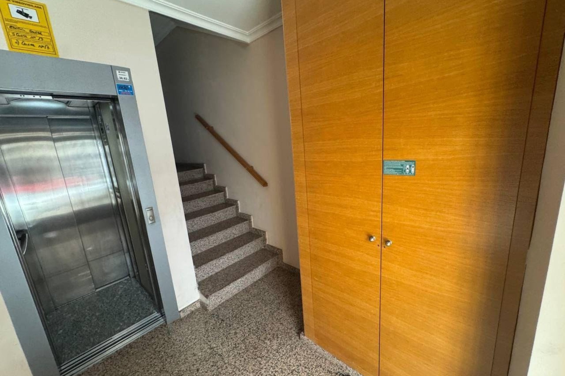 Reventa - Apartamento -
Torrevieja - Centro
