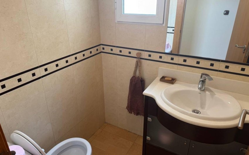 Reventa - Apartamento -
Torrevieja - Centro