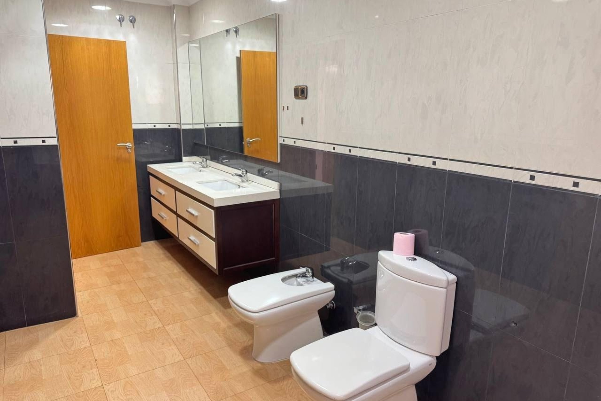 Reventa - Apartamento -
Torrevieja - Centro